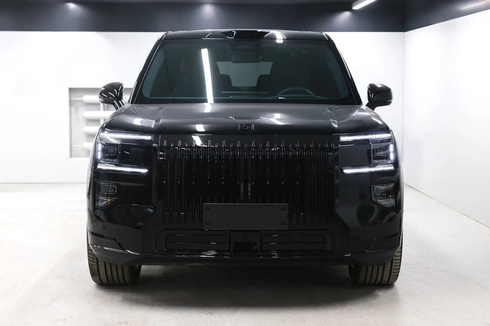 Zeekr 9X 2026 Hyper (6 seats)